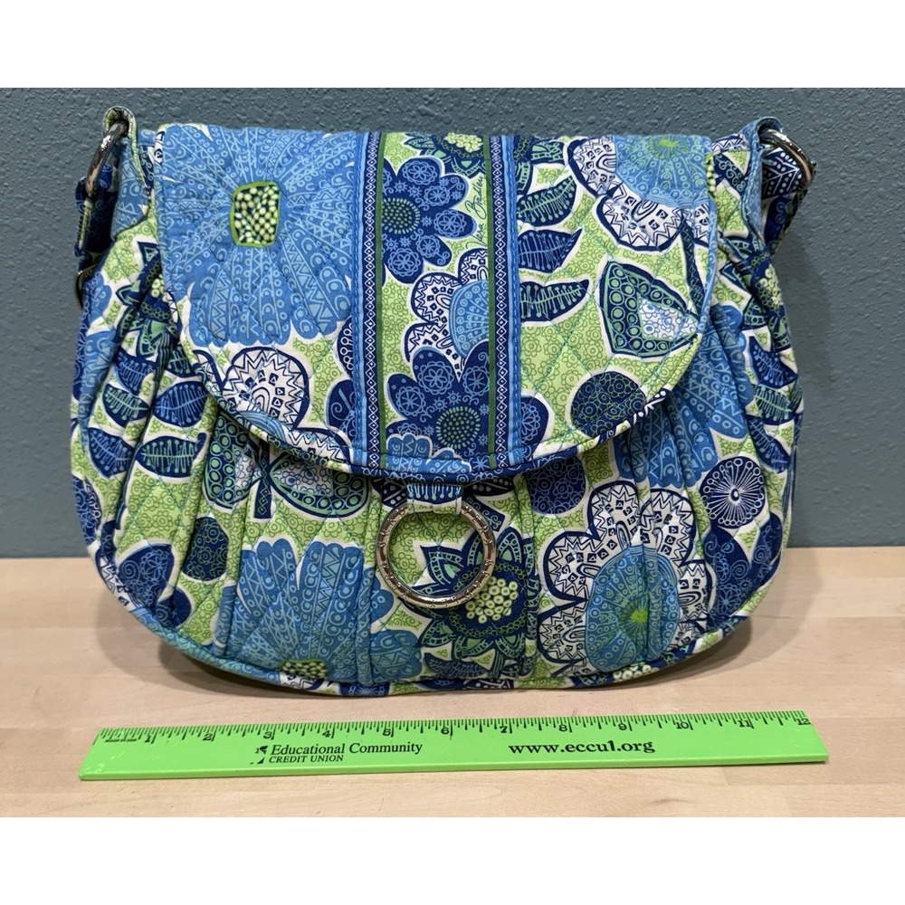 Vera Bradley Rare HTF Clare Crossbody Saddle Bag in Doodle Daisy Green & Blue's - Picture 15 of 16
